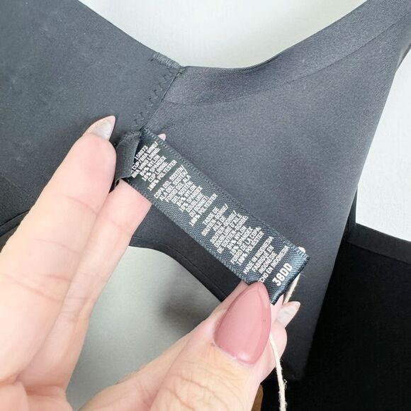 SKIMS | NEW Ultimate Collection Push-Up Plunge Bra in Onyx Women’s Size 38DD - Picture 8 of 11